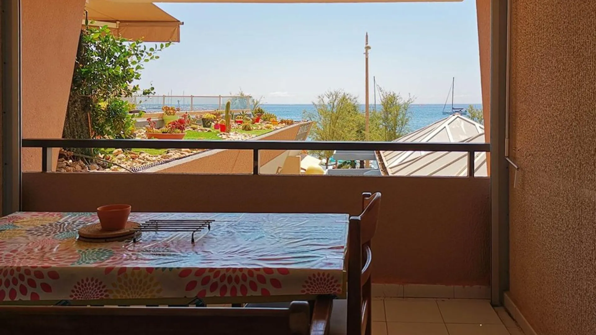 Apartamento Studio Cabine Face Mer, 4 Pers, Parking Prive, Au Lavandou - Fr-1-803-2 Le Lavandou